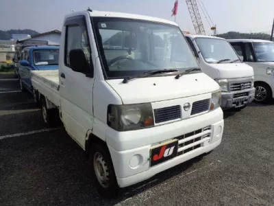 Nissan CLIPPER TRUCK