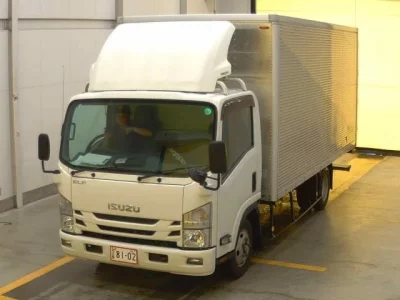Isuzu ELF