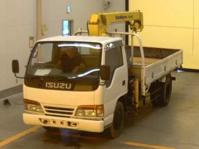Isuzu ELF