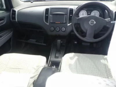 Nissan WINGROAD