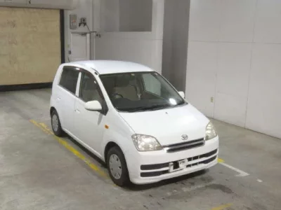 Daihatsu MIRA