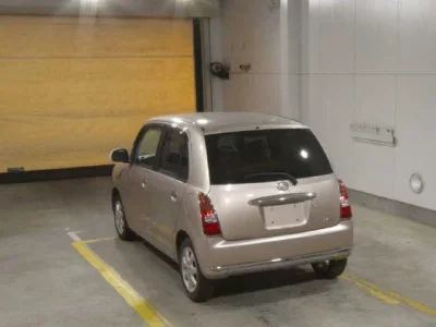 Daihatsu MIRA