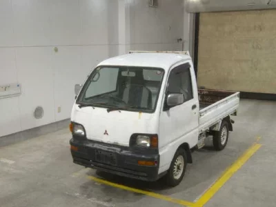 Mitsubishi MINICAB TRUCK