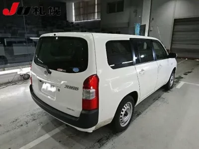 Toyota SUCCEED