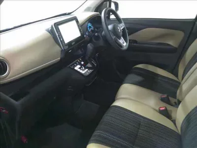 Mitsubishi EK X