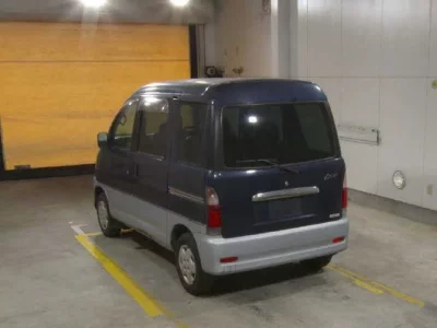 Daihatsu Atrai Wagon