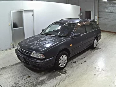 Nissan AVENIR WAGON