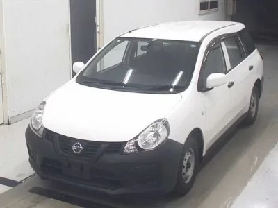 Nissan AD