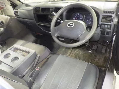 Mazda BONGO VAN