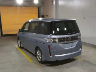 Mazda BIANTE
