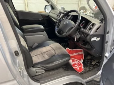 Toyota REGIUS ACE VAN