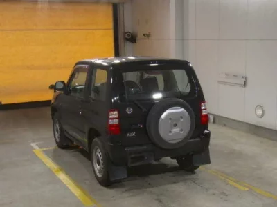 Nissan KIX
