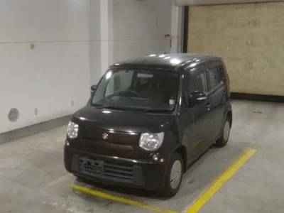 Suzuki MRWAGON