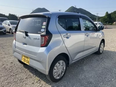 Daihatsu MIRA E S