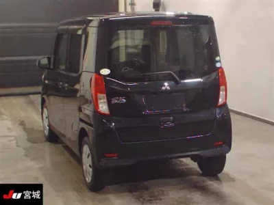 Mitsubishi EK SPACE