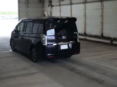 Honda STEP WAGON