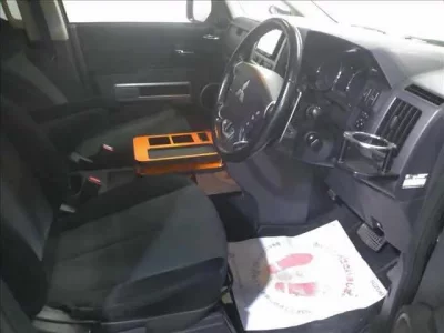 Mitsubishi DELICA D5