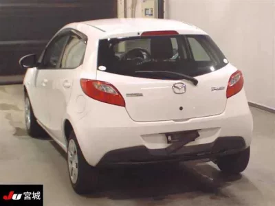 Mazda DEMIO