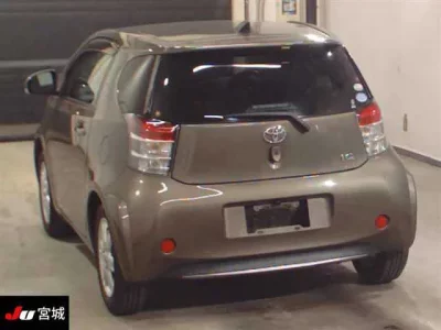 Toyota IQ