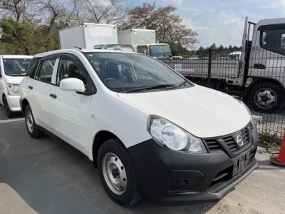 Nissan AD