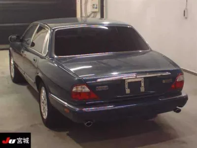 Jaguar XJ SERIES