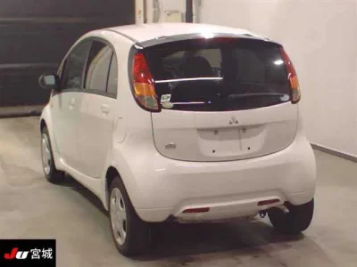 Mitsubishi I