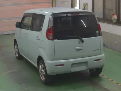 Suzuki MRWAGON