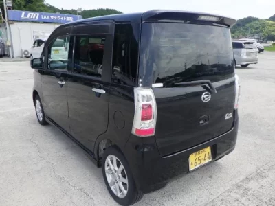 Daihatsu TANTO EXE