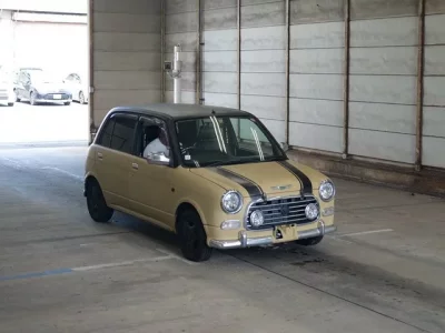 Daihatsu MIRA