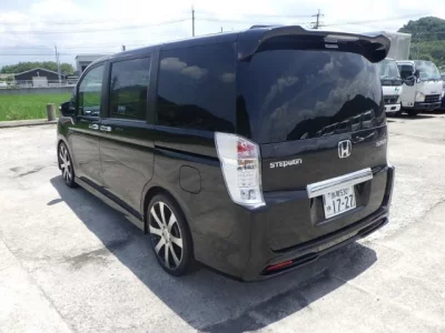 Honda STEP WAGON