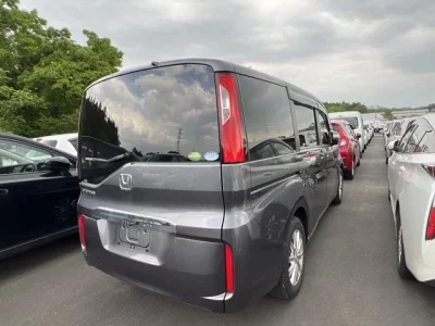 Honda STEP WAGON
