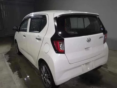 Daihatsu MIRA E S