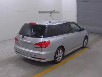Nissan WINGROAD