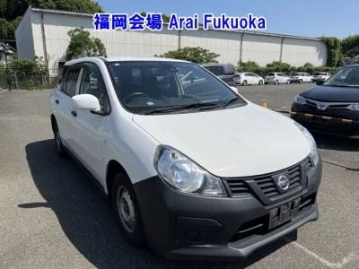 Nissan AD
