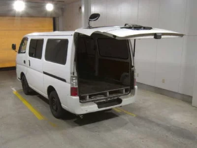 Nissan CARAVAN VAN
