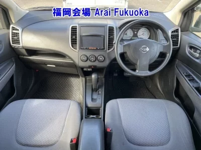 Nissan WINGROAD