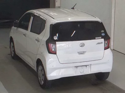 Daihatsu MIRA E S