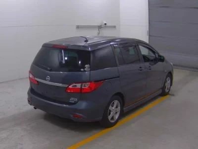 Nissan LAFESTA