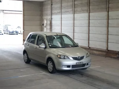 Mazda DEMIO