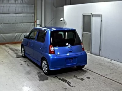 Daihatsu Esse