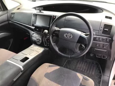 Toyota ESTIMA HYBRID