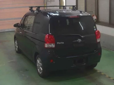 Toyota PORTE
