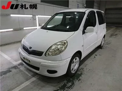 Toyota FUNCARGO
