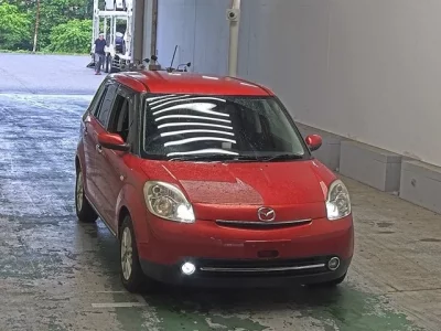 Mazda VERISA