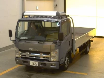Isuzu ELF