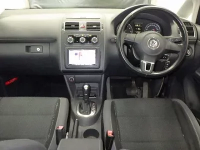Volkswagen GOLF TOURAN