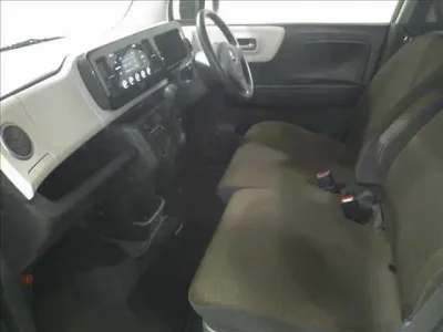 Suzuki MRWAGON