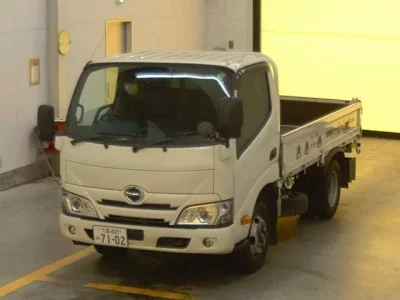 Hino DUTRO