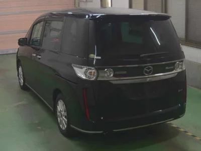 Mazda BIANTE