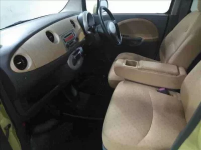Daihatsu MOVE LATTE